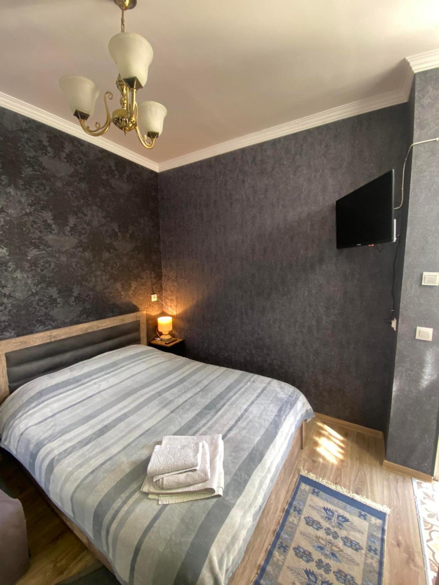 Family Apartment In Avlabari Тбілісі Екстер'єр фото