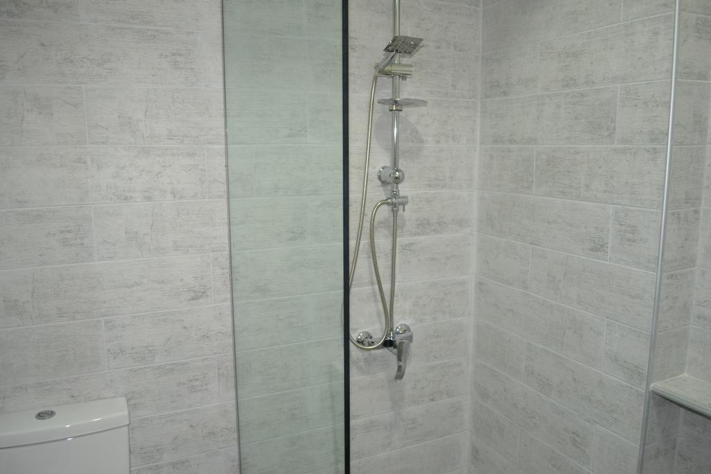 Family Apartment In Avlabari Тбілісі Екстер'єр фото
